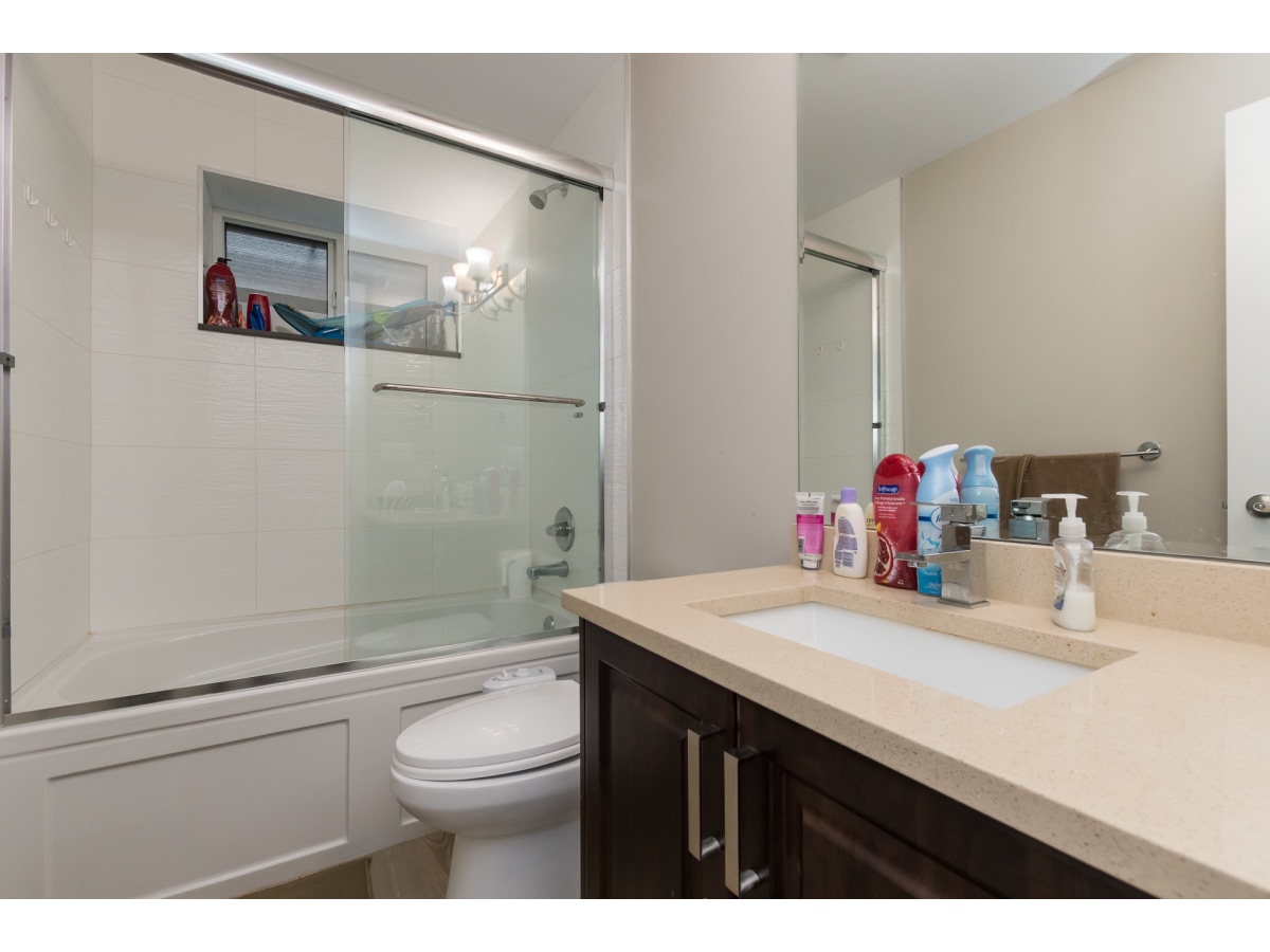 All Basements for Rent in North Delta BC Zoeken