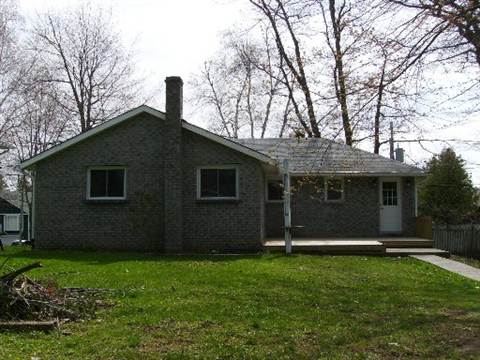 orillia zoeken renovated bungalow